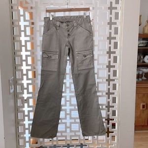 Joie size 28 twill cargo pants 9 inch rise 32 inseam